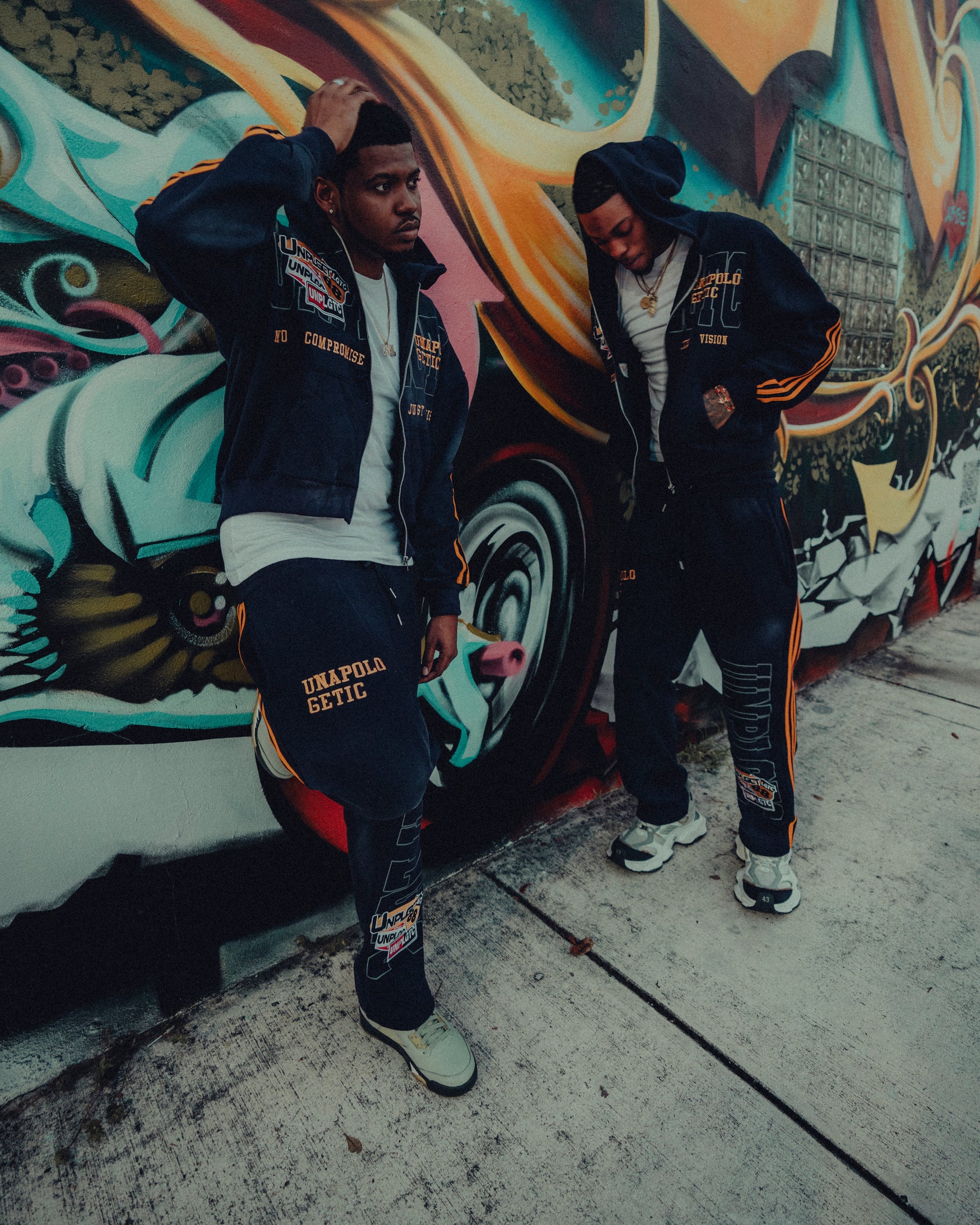 NO COMPROMISE JUST VISION PATCH SWEATPANTS